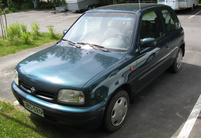 Nissan Micra 1.3 GLX automatic